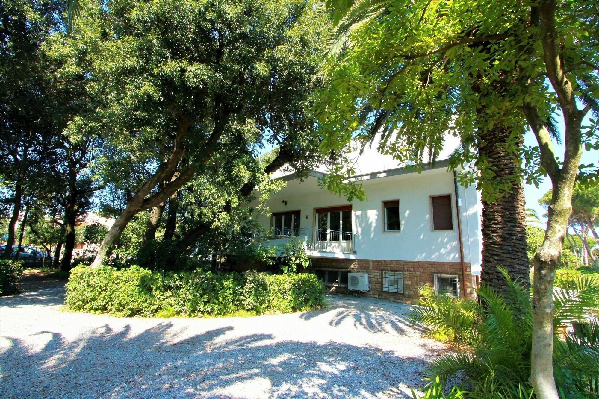 Invilla Seristori, A 50 M Dal Mare San Vincenzo Exterior foto